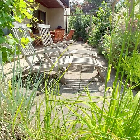 Moderne Grosse In Herrlichem Naturgrundstueck Erlangen