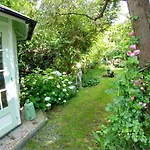 Moderne Grosse In Herrlichem Naturgrundstueck * Ερλάνγκεν