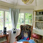Moderne Grosse In Herrlichem Naturgrundstueck *