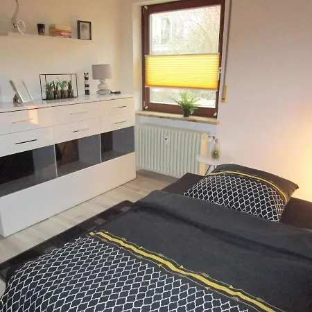 Moderne Grosse In Herrlichem Naturgrundstueck Apartmán Erlangen